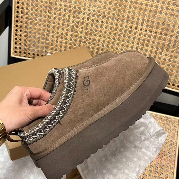 UGG Tazz Platform Shearling Lined Slipper - Picture 5 of 9